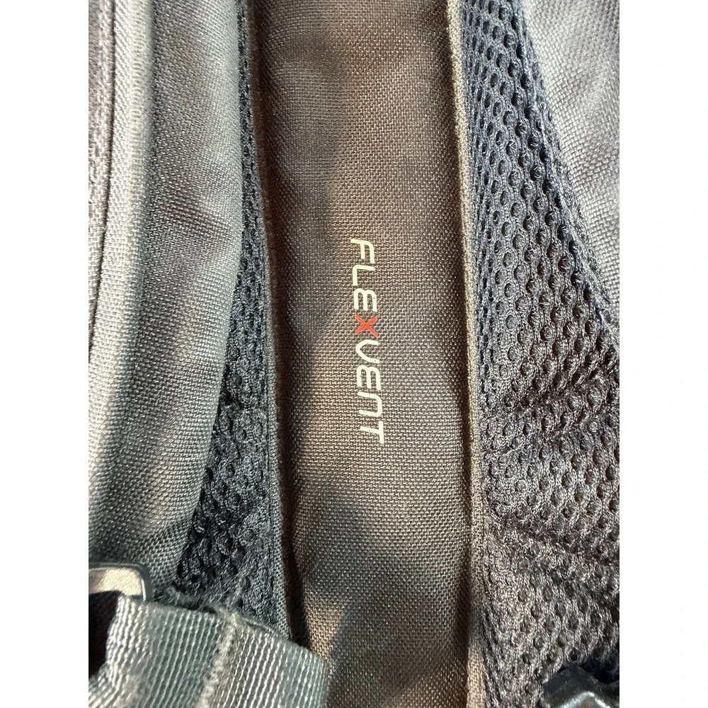 The North Face Jester Backpack Black Flex Vent